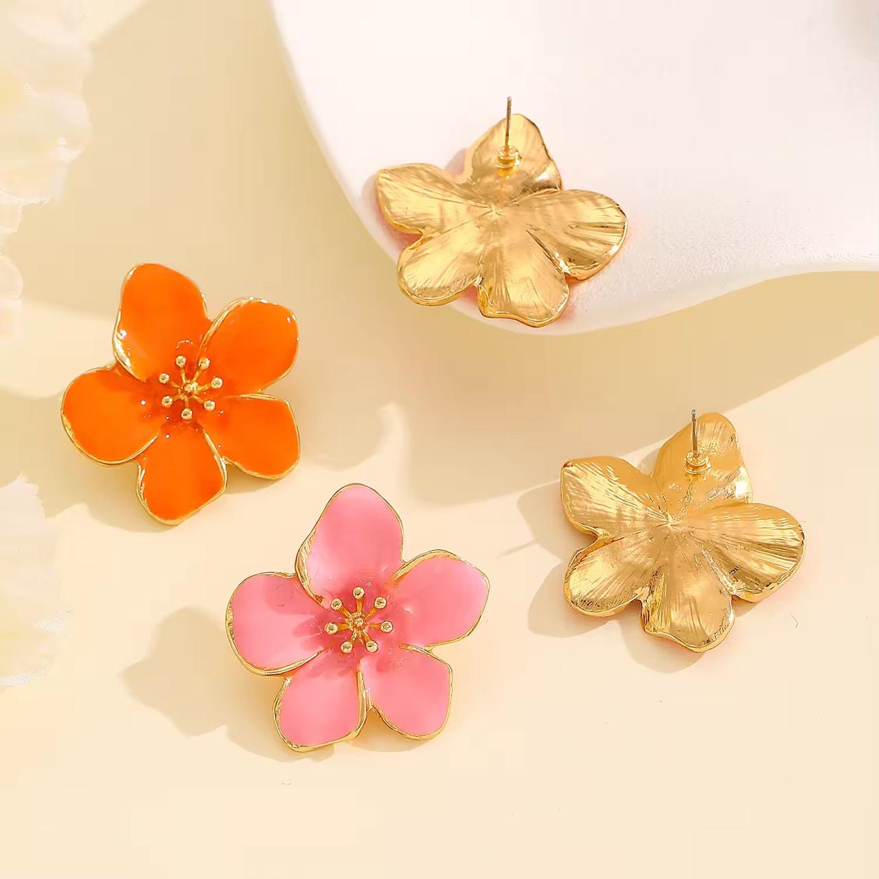 Hawaiin Flora Studs