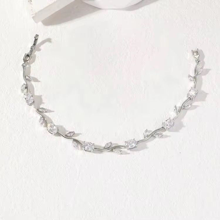 Élan Signature Bracelet -Silver