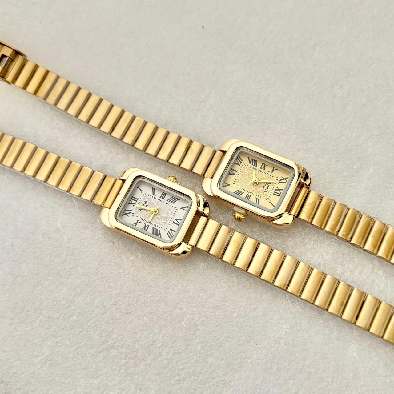 Cairo Vintage Pearly White Watch