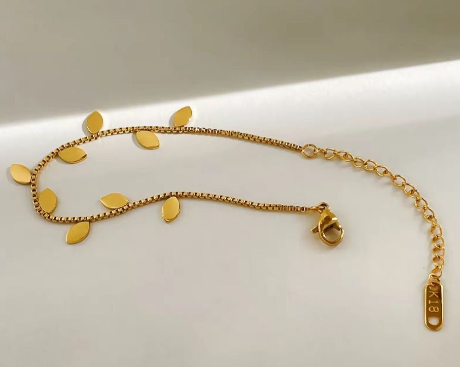 Leafy Affair Bracelet