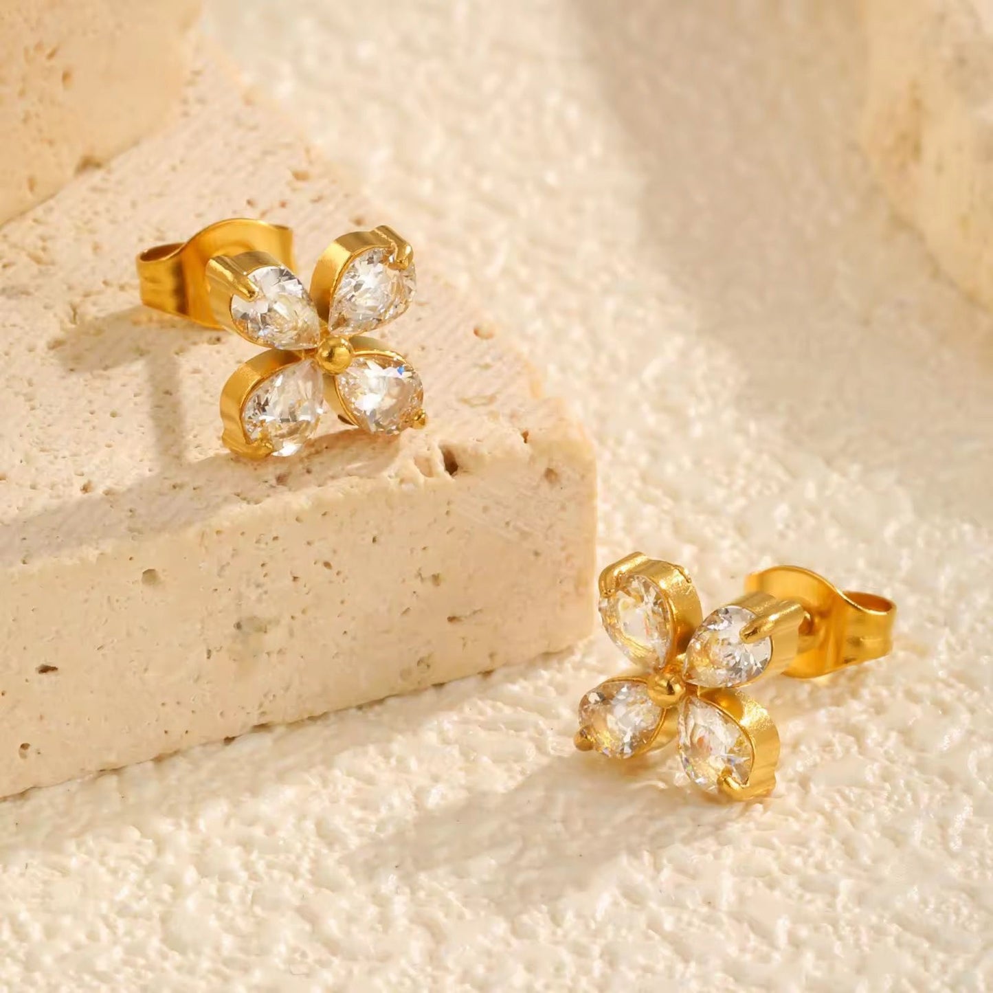 Dynasty Crystal Flora Studs
