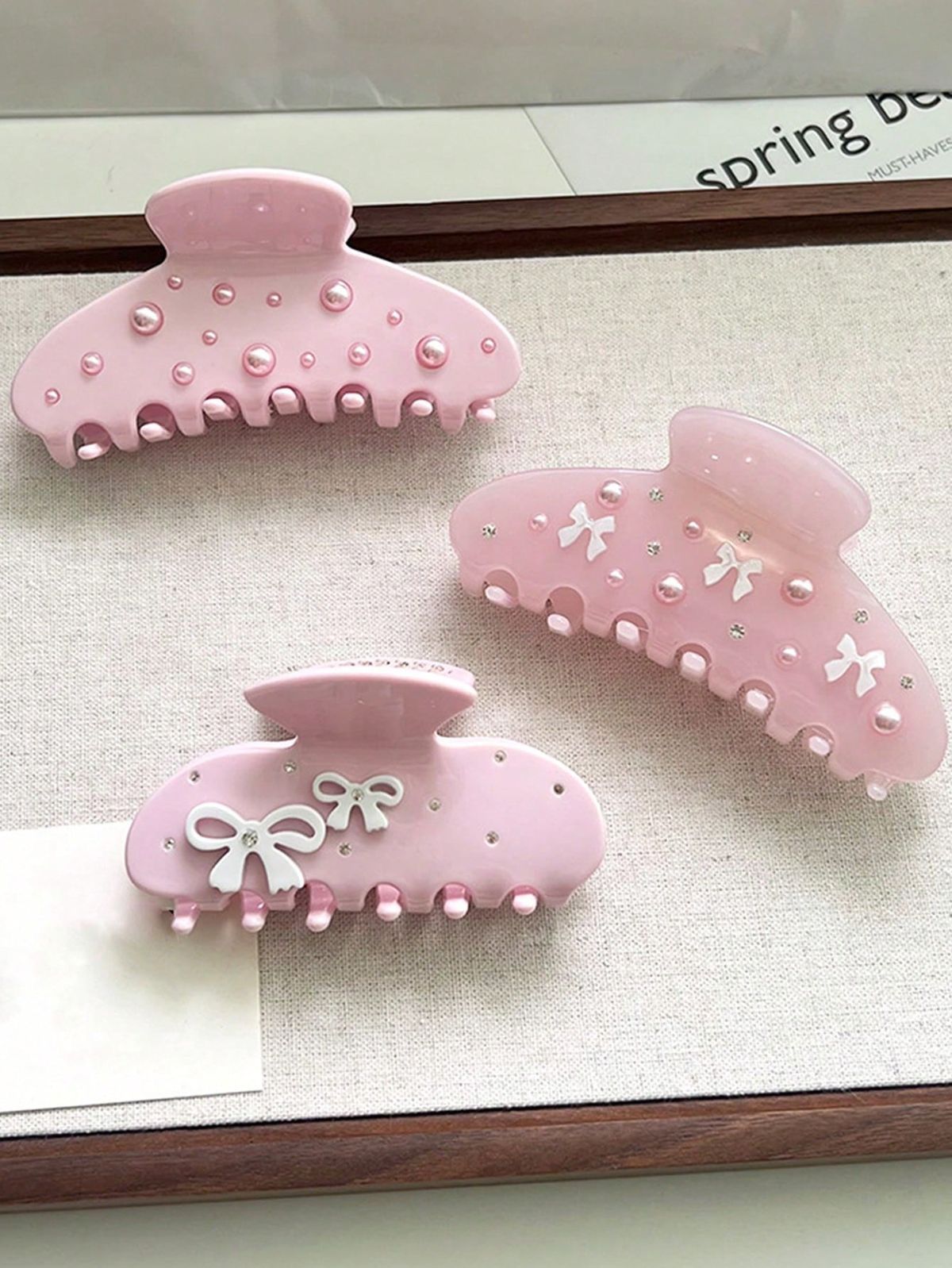 Pearl In Pink Claw Clip