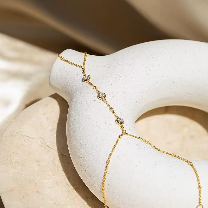 Kiara Hand Chain