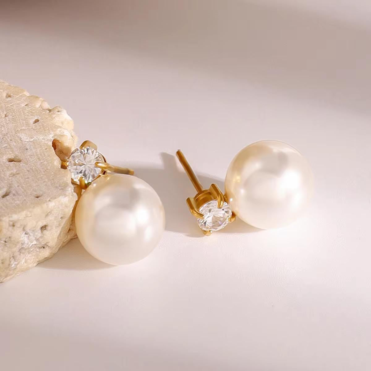Bling Pearl Studs