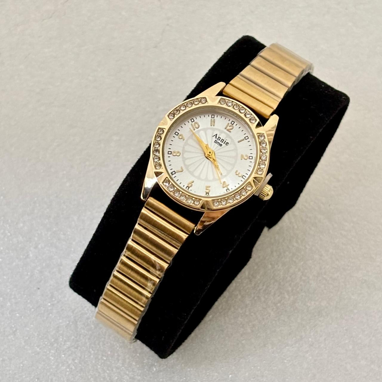 Glitz Royale Pearly White Watch