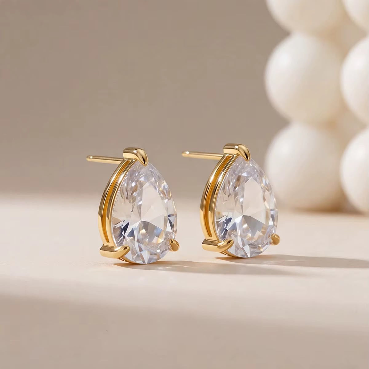 Goutte d'Eau Studs