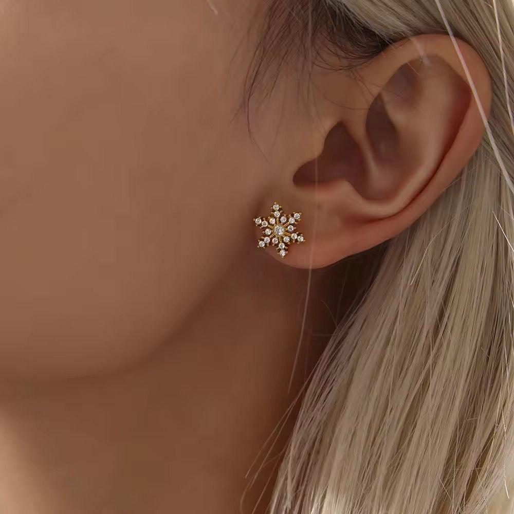 Snowflakes Studs