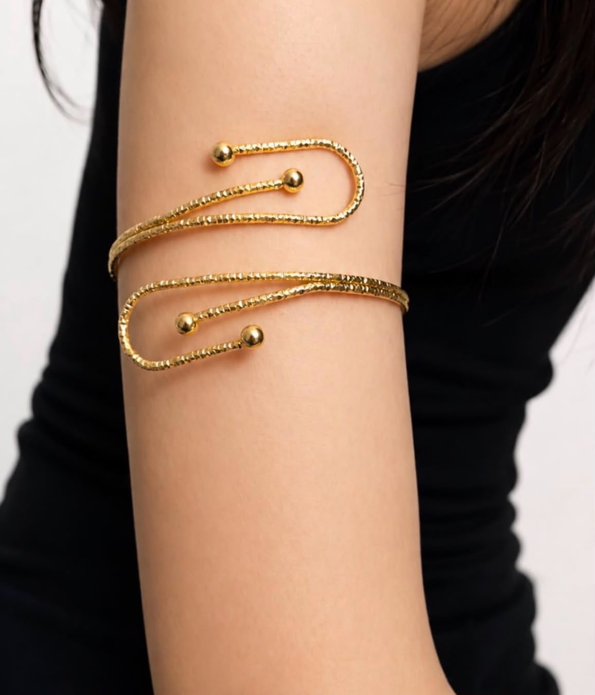 Zeritta Armlet