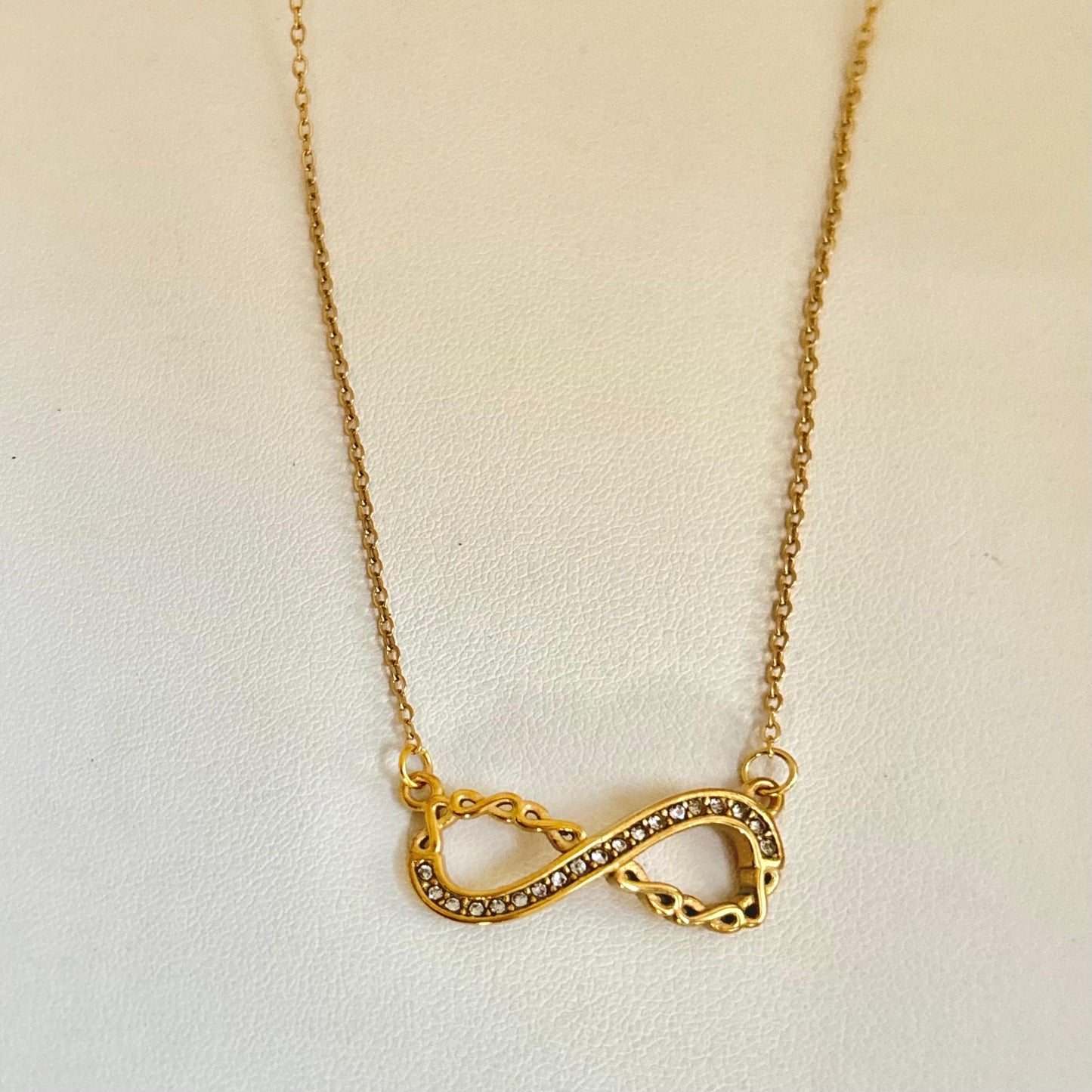 Infinity Necklace -18K