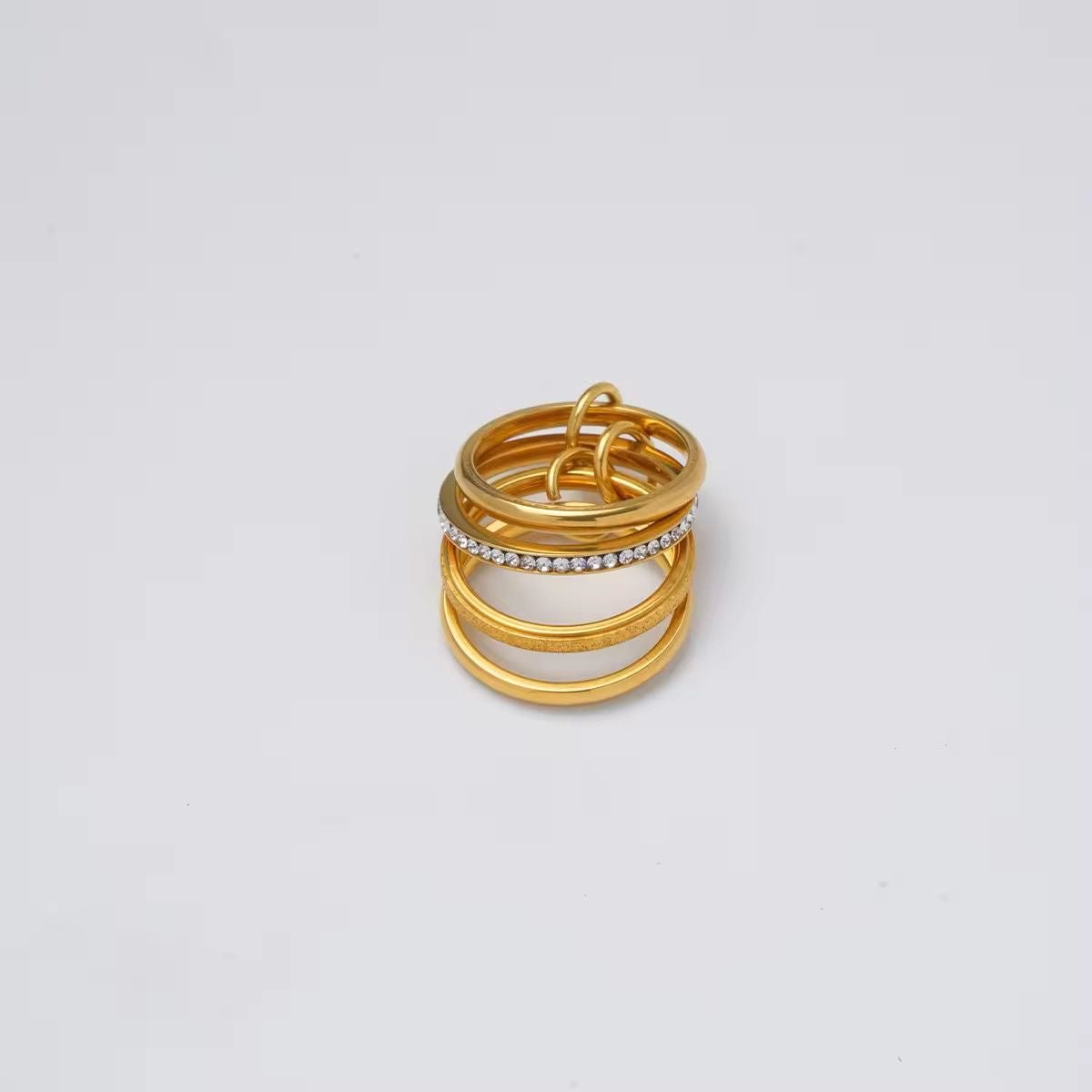 ISALÉA Eternity Interwine Stack Ring -Set Of Four
