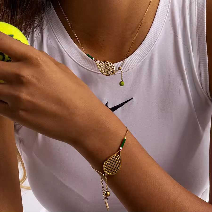 Paddle Queen Necklace