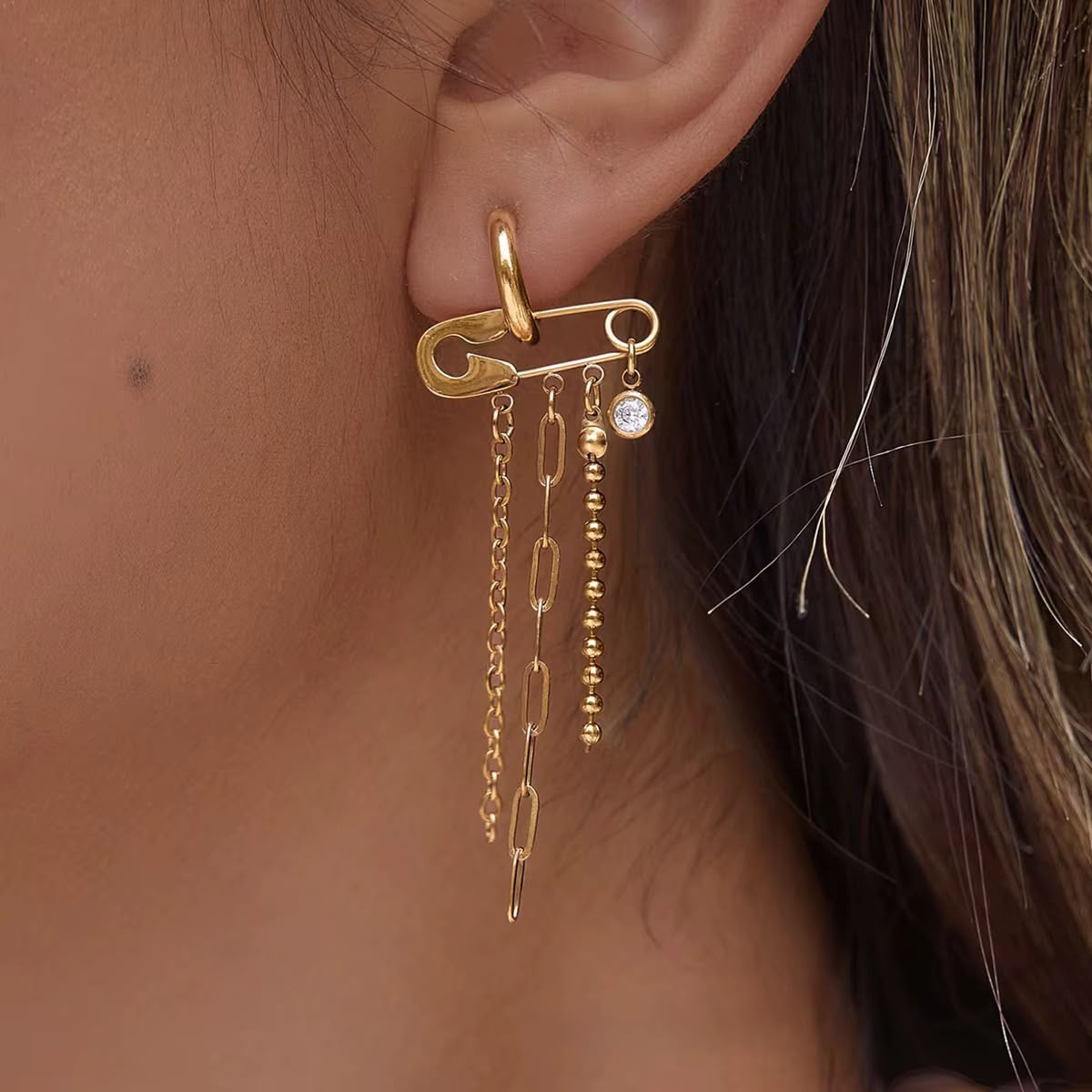 Surrèaliste Pin Dangler Studs