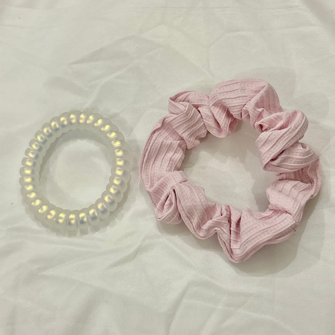 Hair Set -Baby Pink (Scrunchie + Hair Tie)