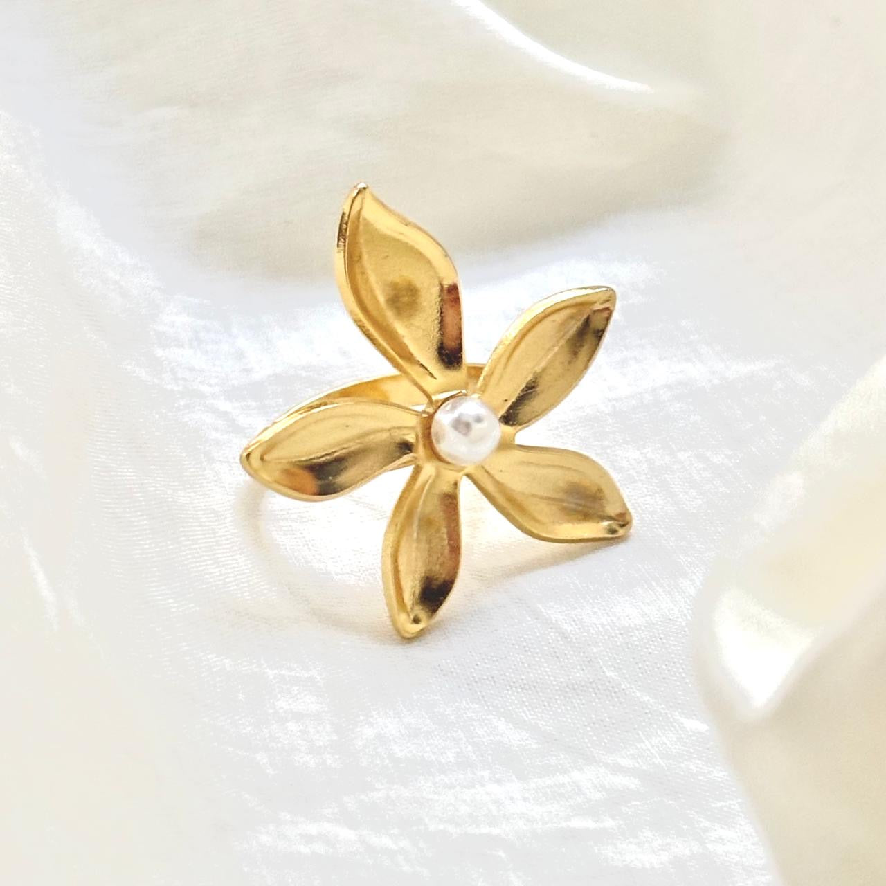 Jasmine Gold Ring