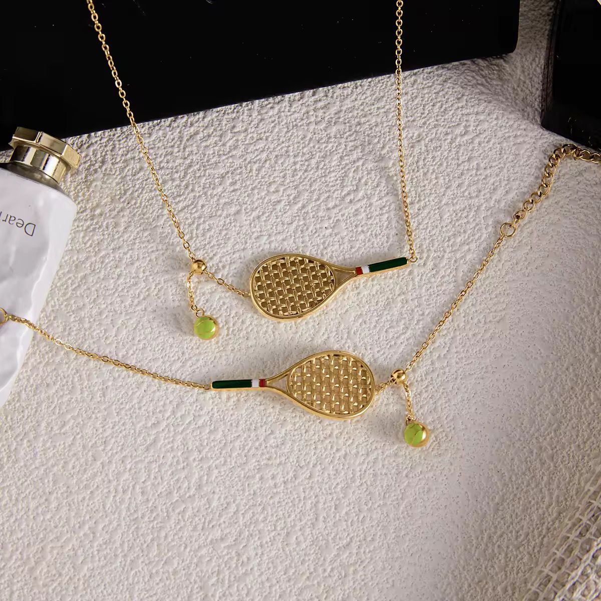 Paddle Queen Necklace