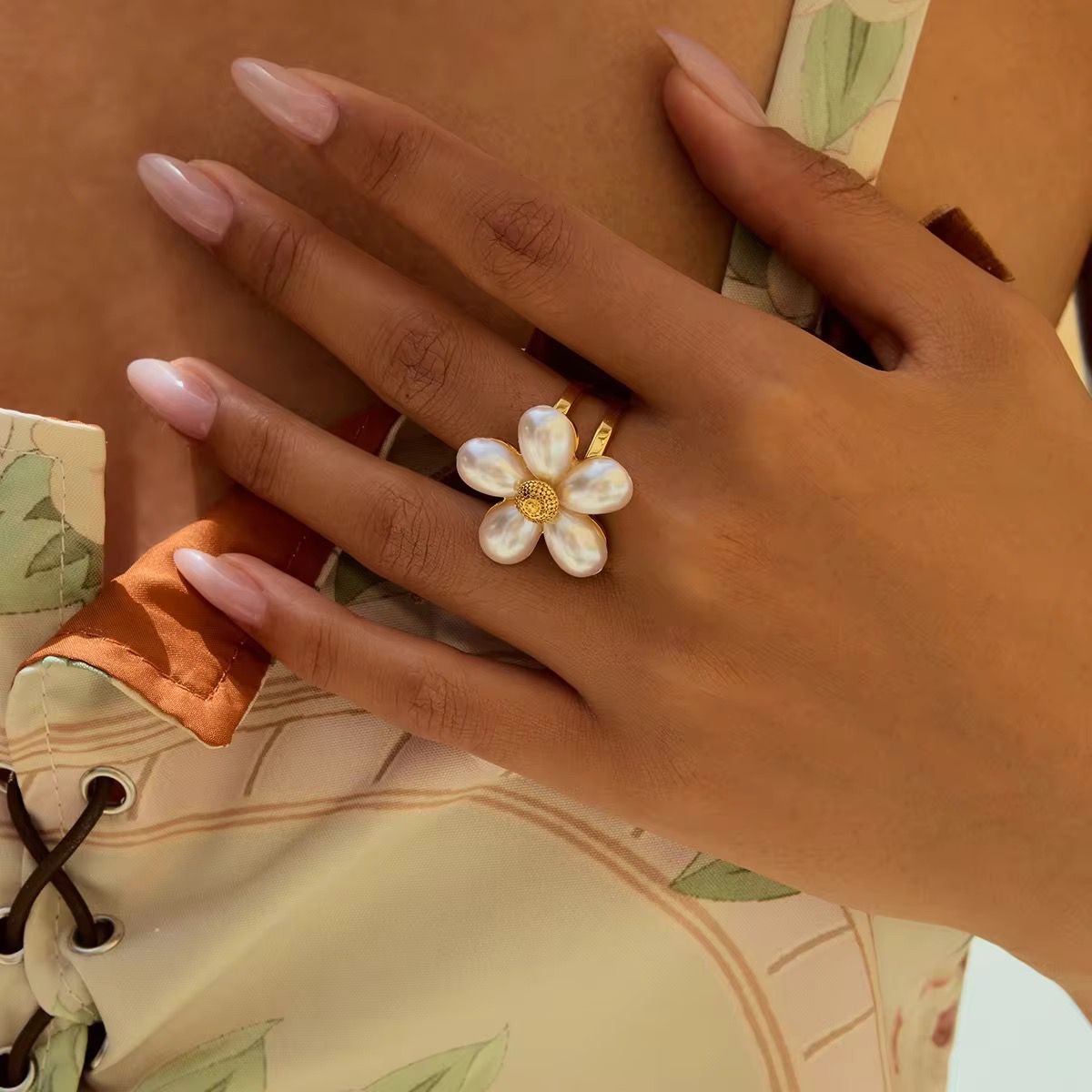Daisy Perle Ring