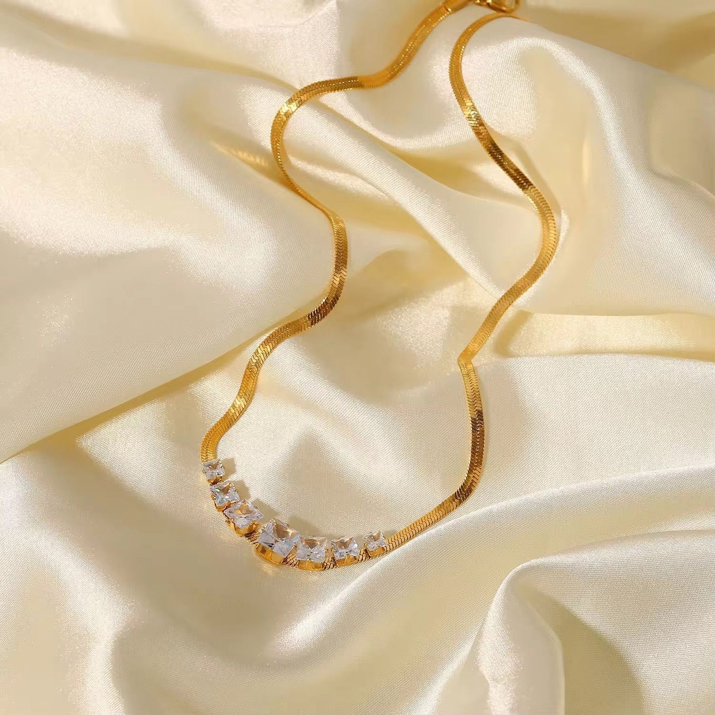 Duchess Bling Necklace