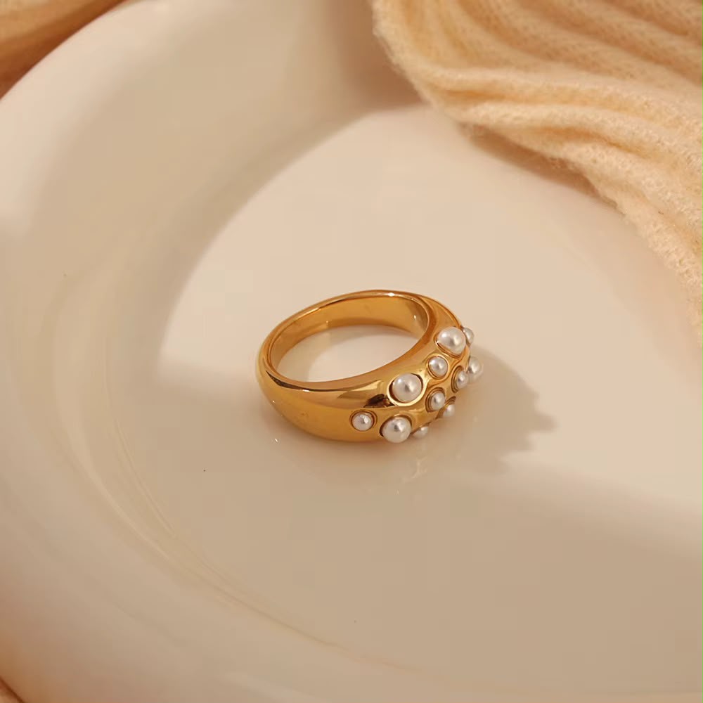 Pearl Dome Ring -Adjustable