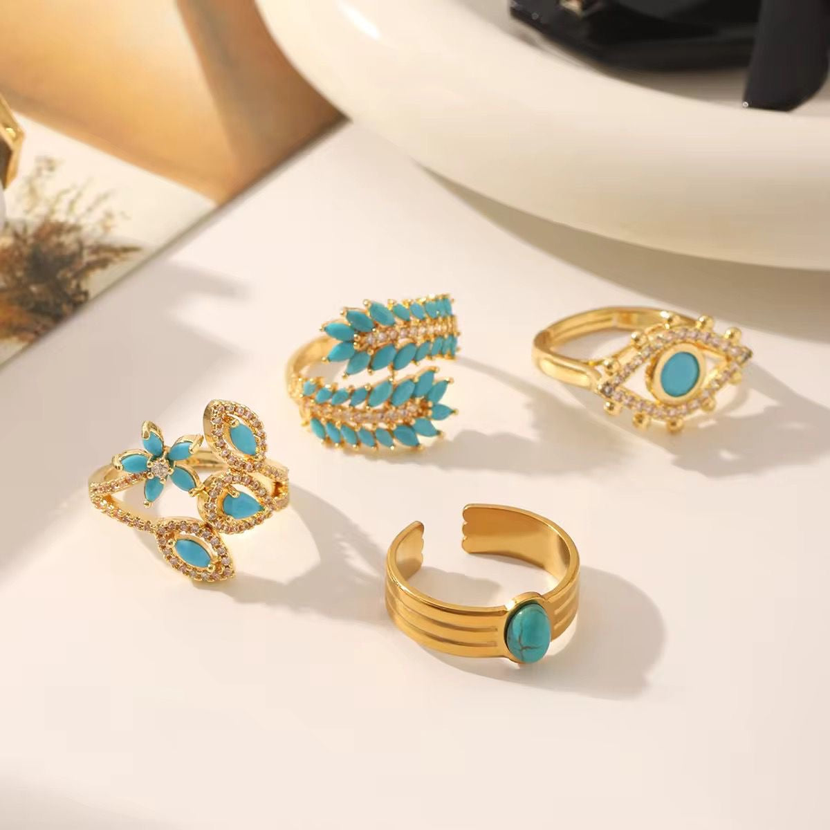 Nefertiti Ring