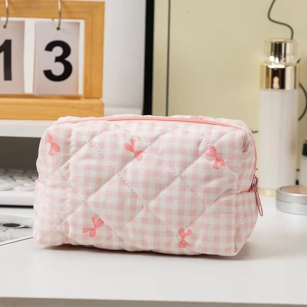 Bow Quilted Travel X Makeup Bag
