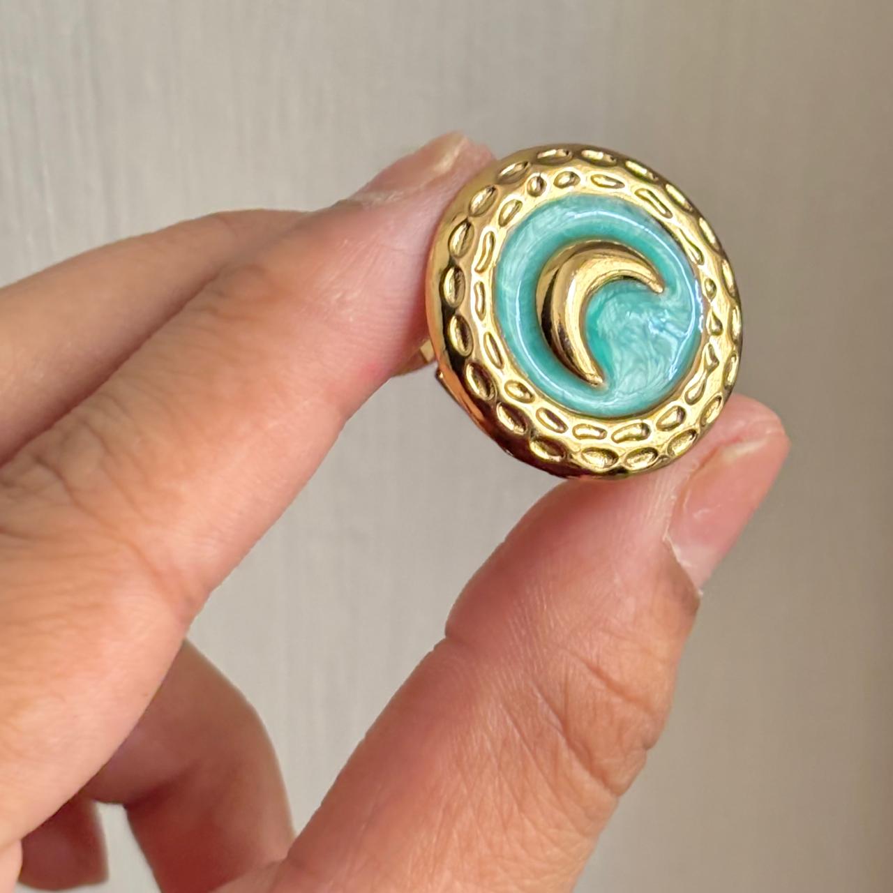 Luna Signet Ring