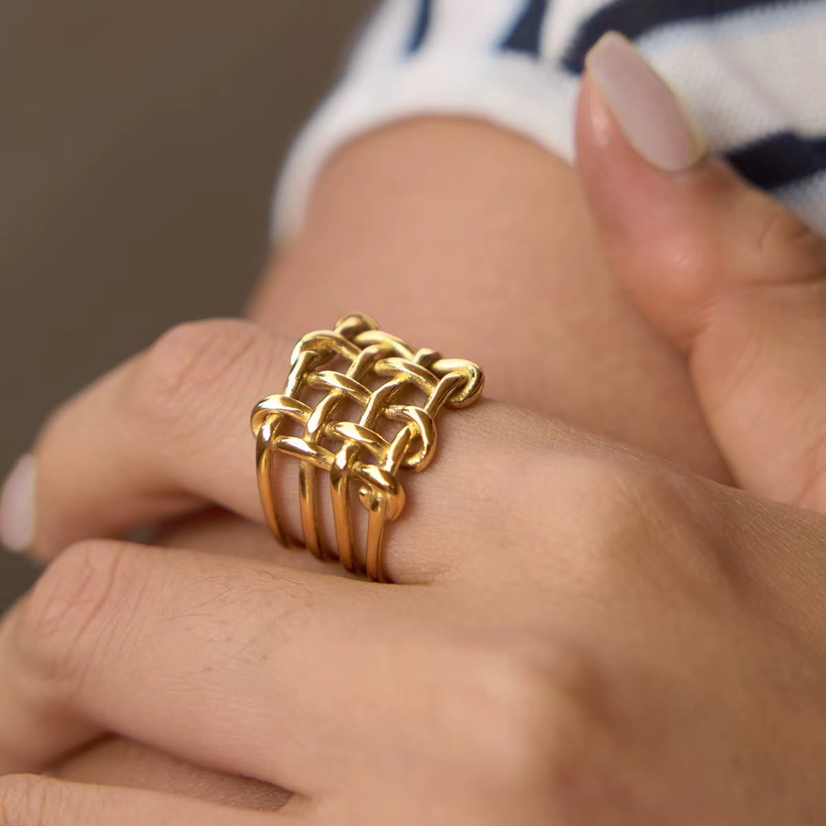 Waffle Mesh Ring