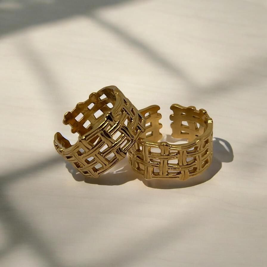 Mesh Band Ring
