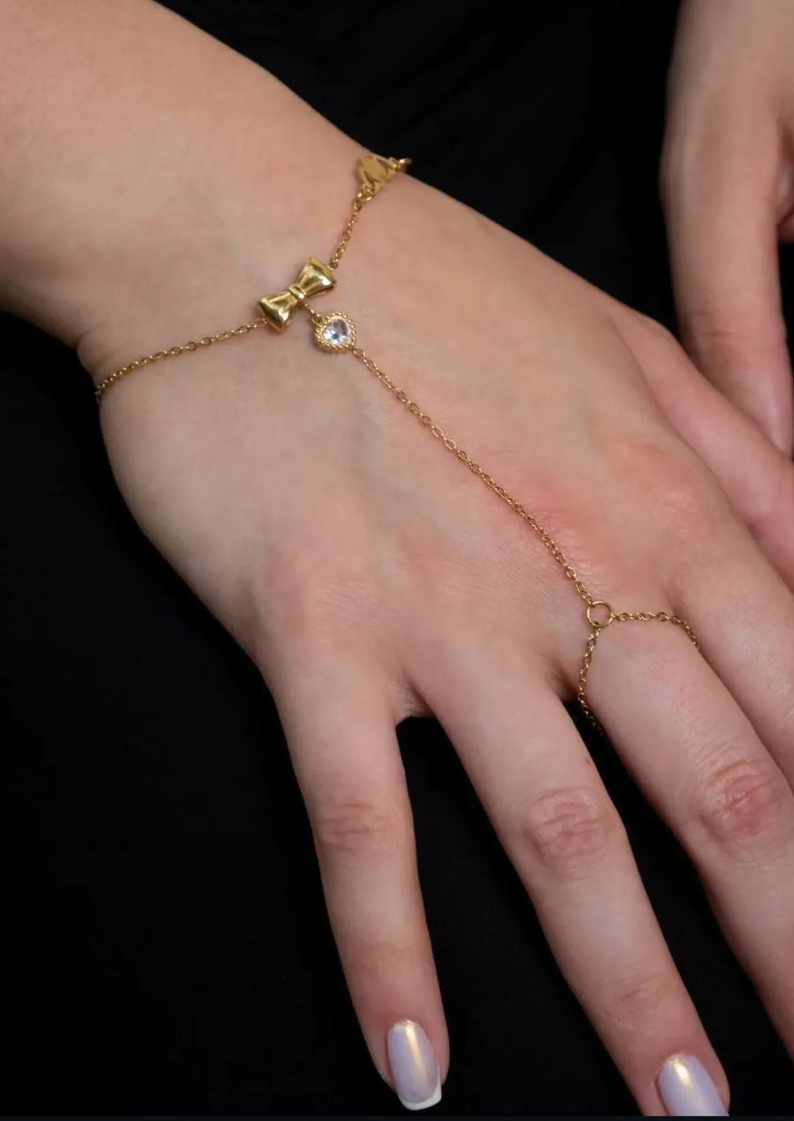 Dainty Bow Hand Chain