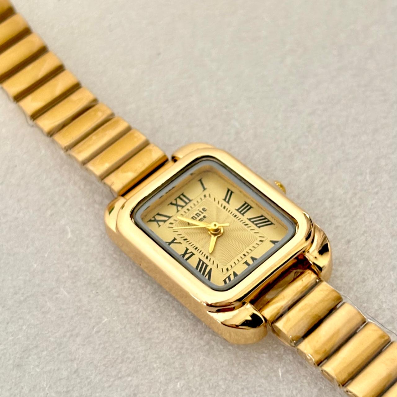 Cairo Vintage Gold Watch