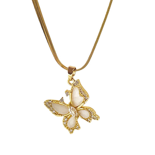 Shell X Diamante Mariposa Necklace