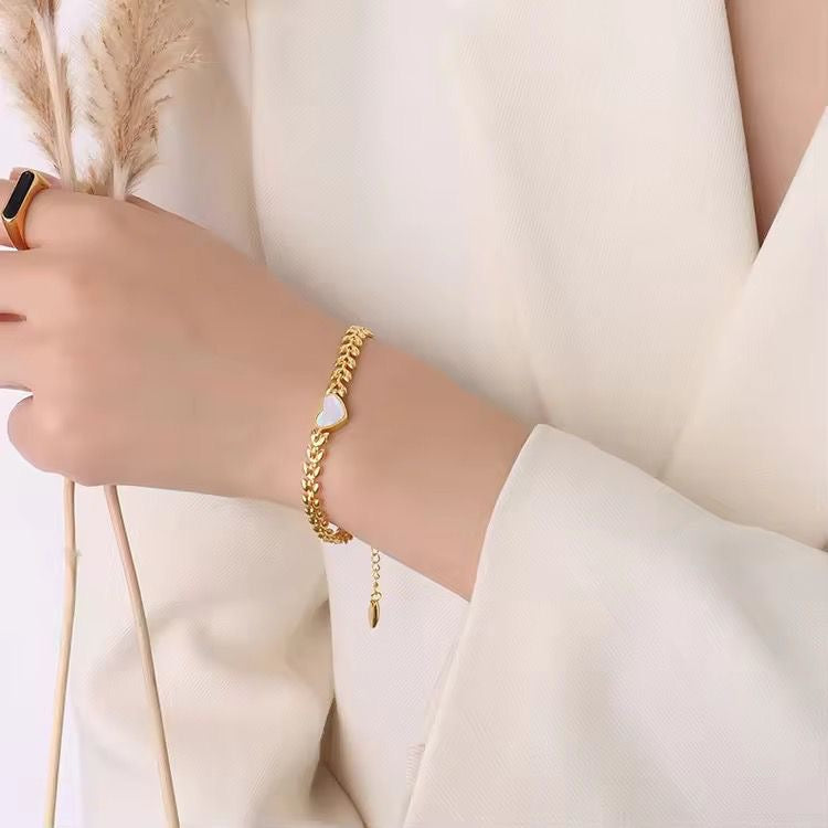 Opal Heart Bracelet -Shell