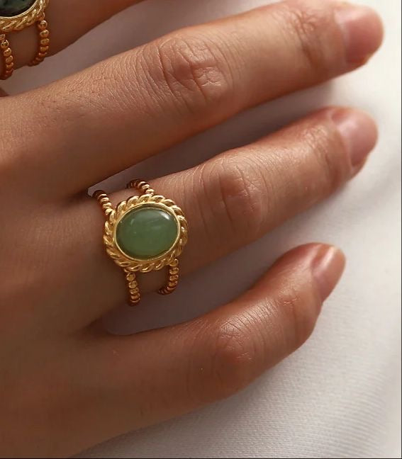 Jade Ring -18K