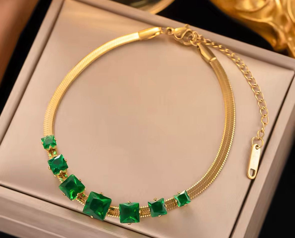 Bezel Emerald Anklet
