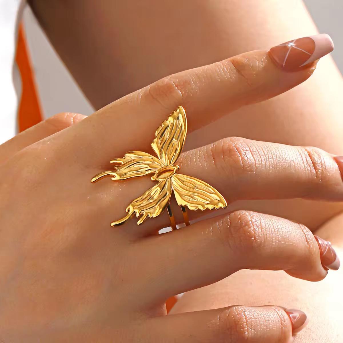 Mariposa Ring