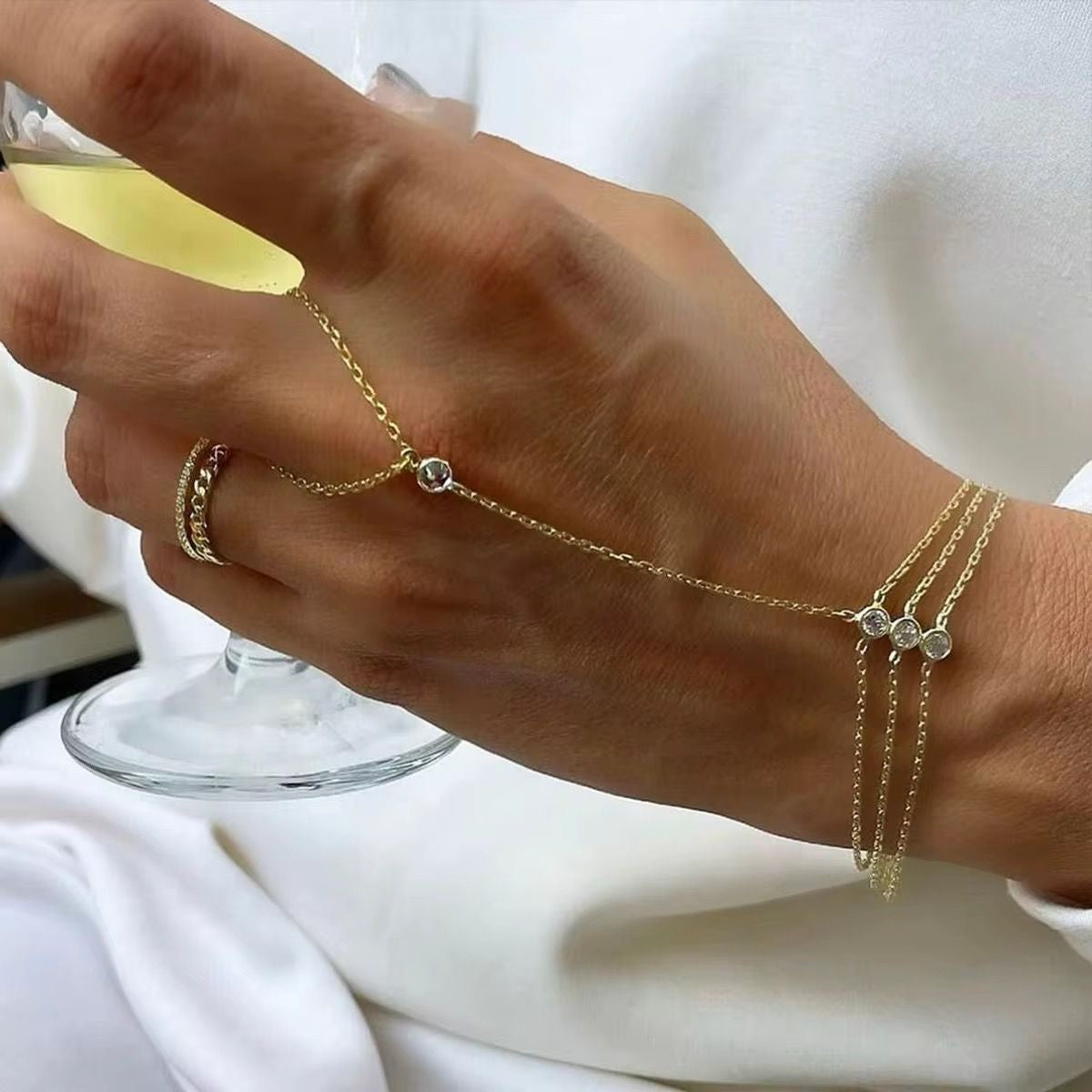 Bezel Diamond Hand Chain