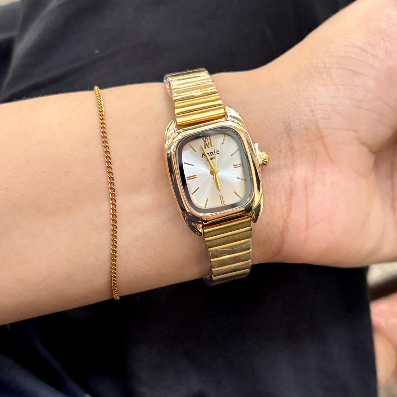 LUX Lumière Square Pearly White Watch