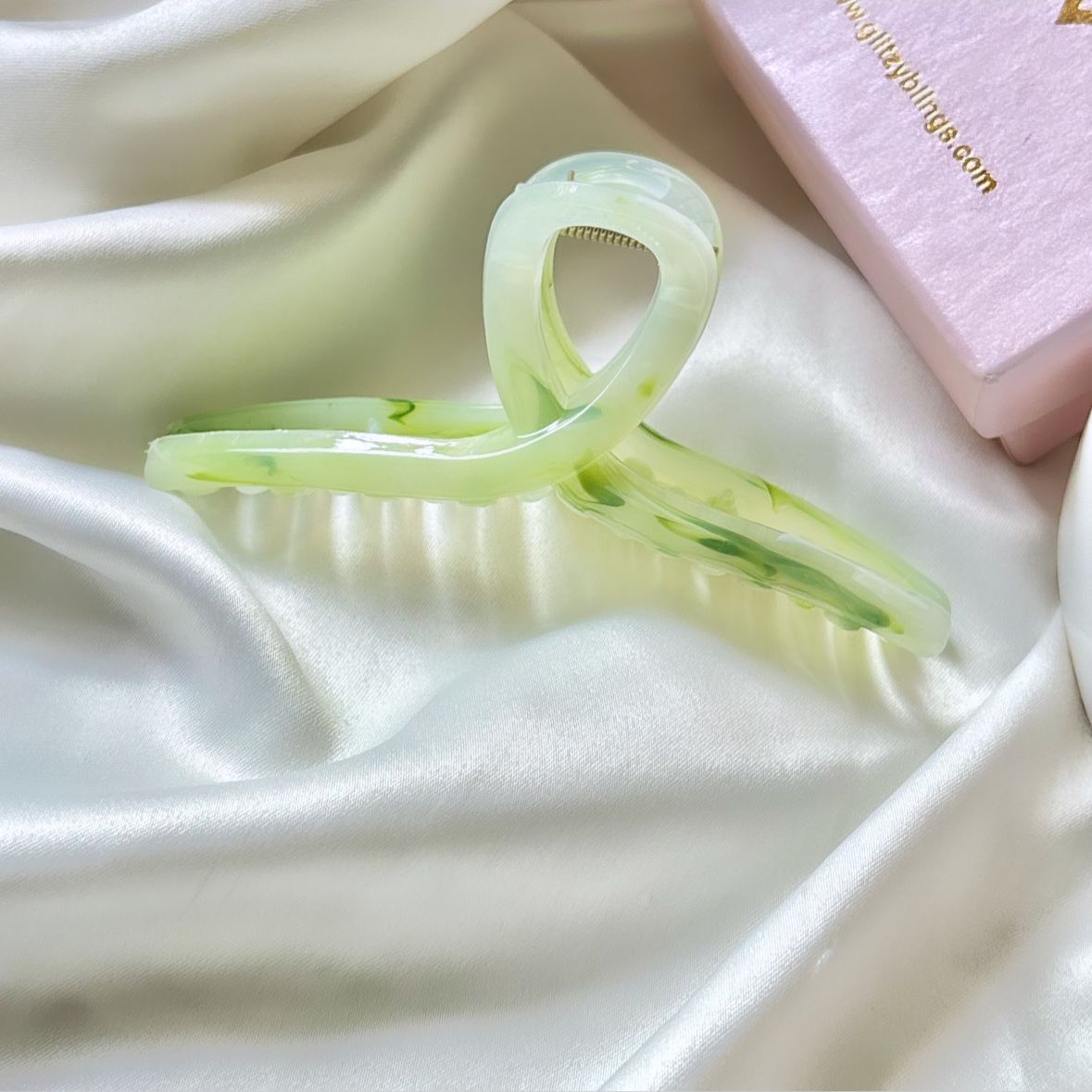 Matcha Claw Clip -xxl