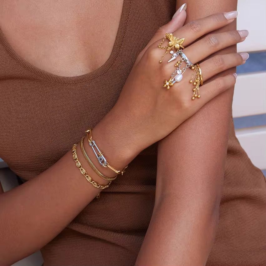 Misty Charm Ring