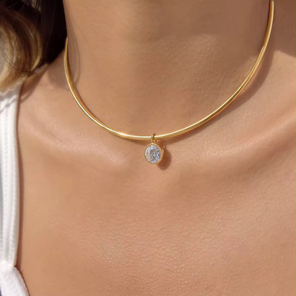 Goutte De Lune Choker