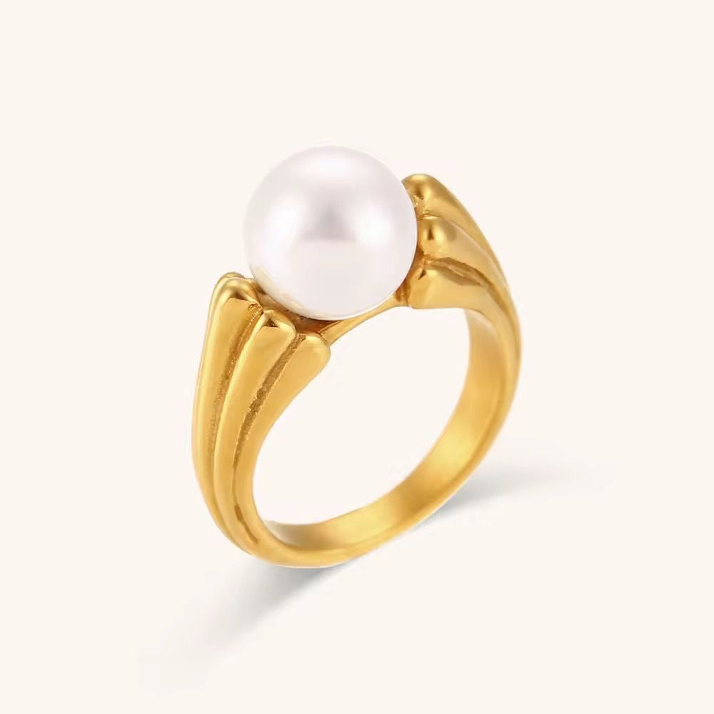 Pearl Ring