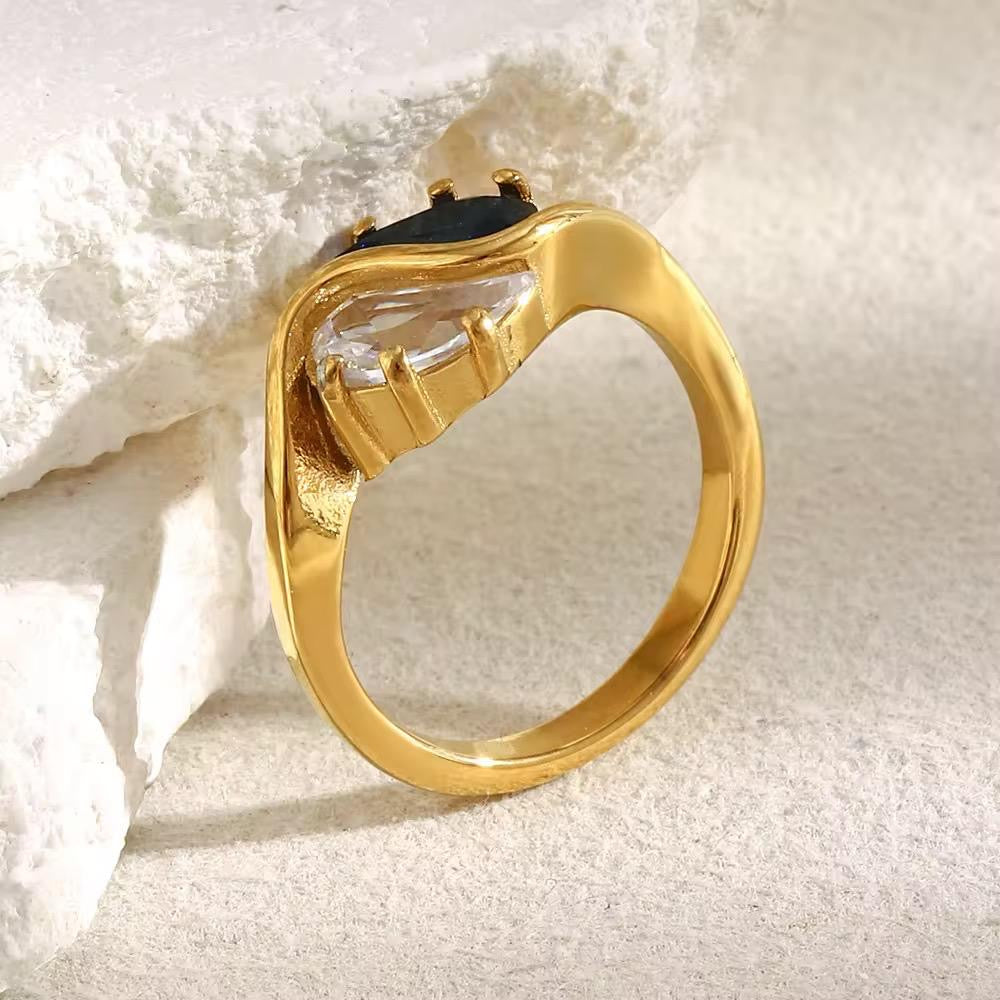 Oceanic Toi Et Moi Ring