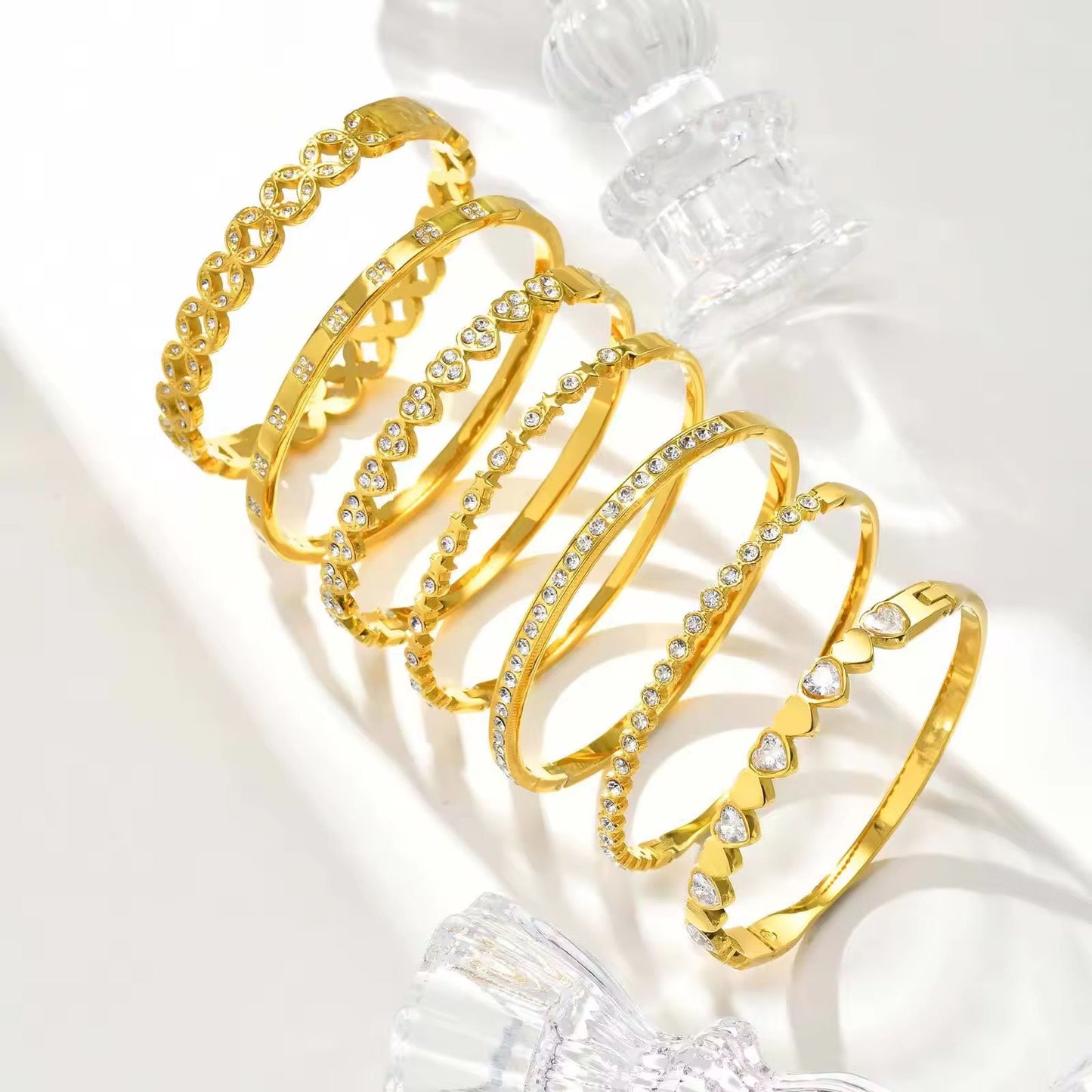 Glitzie Heart Bracelet