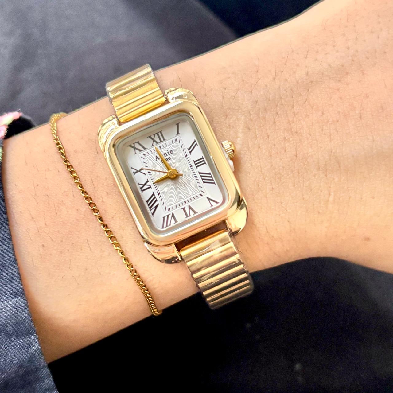 Cairo Vintage Pearly White Watch