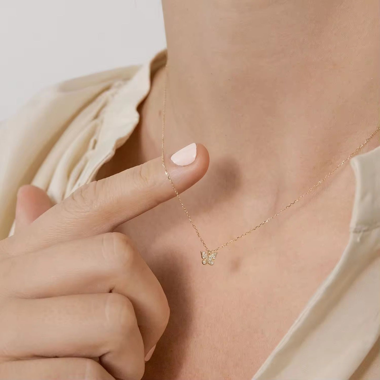 Dainty Wings Necklace