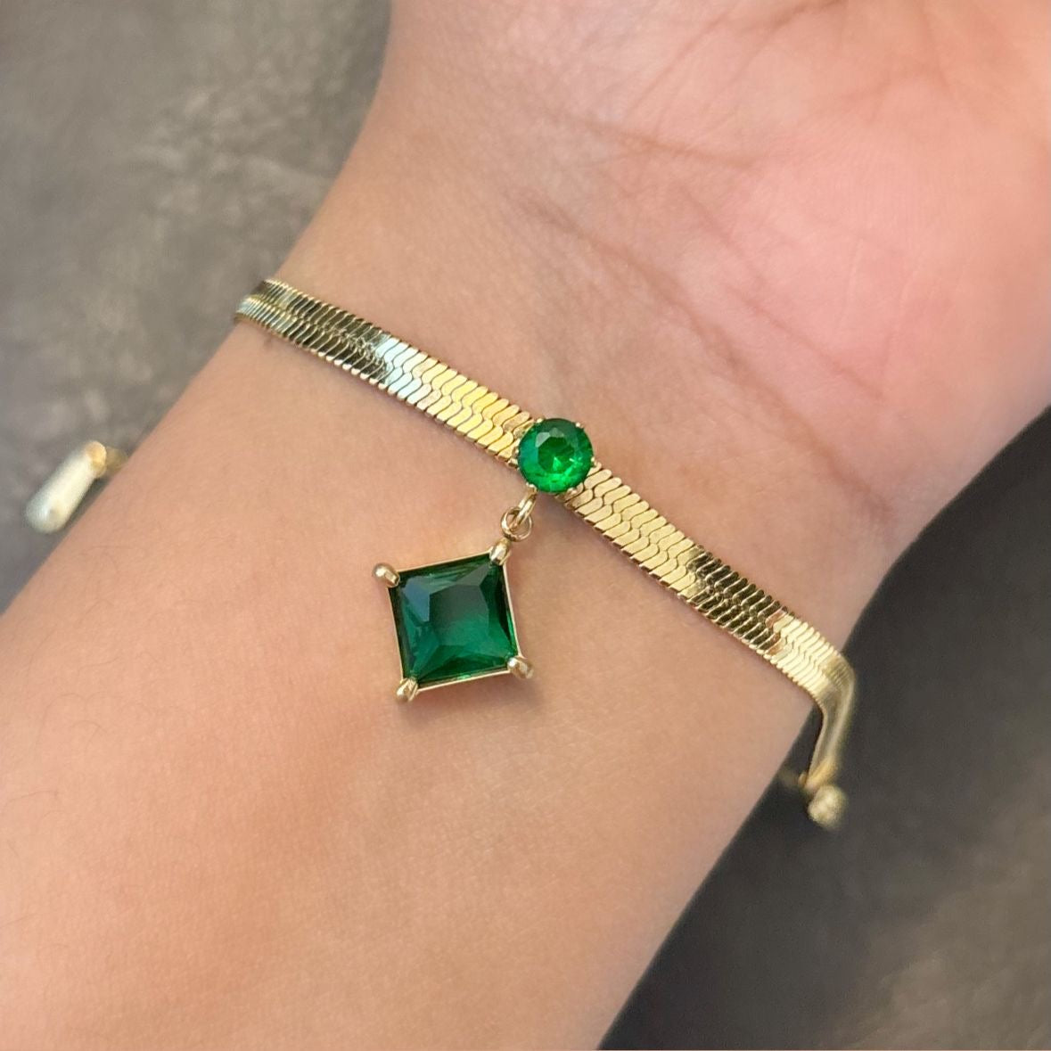 Jasmine Emerald Charm Bracelet -18K