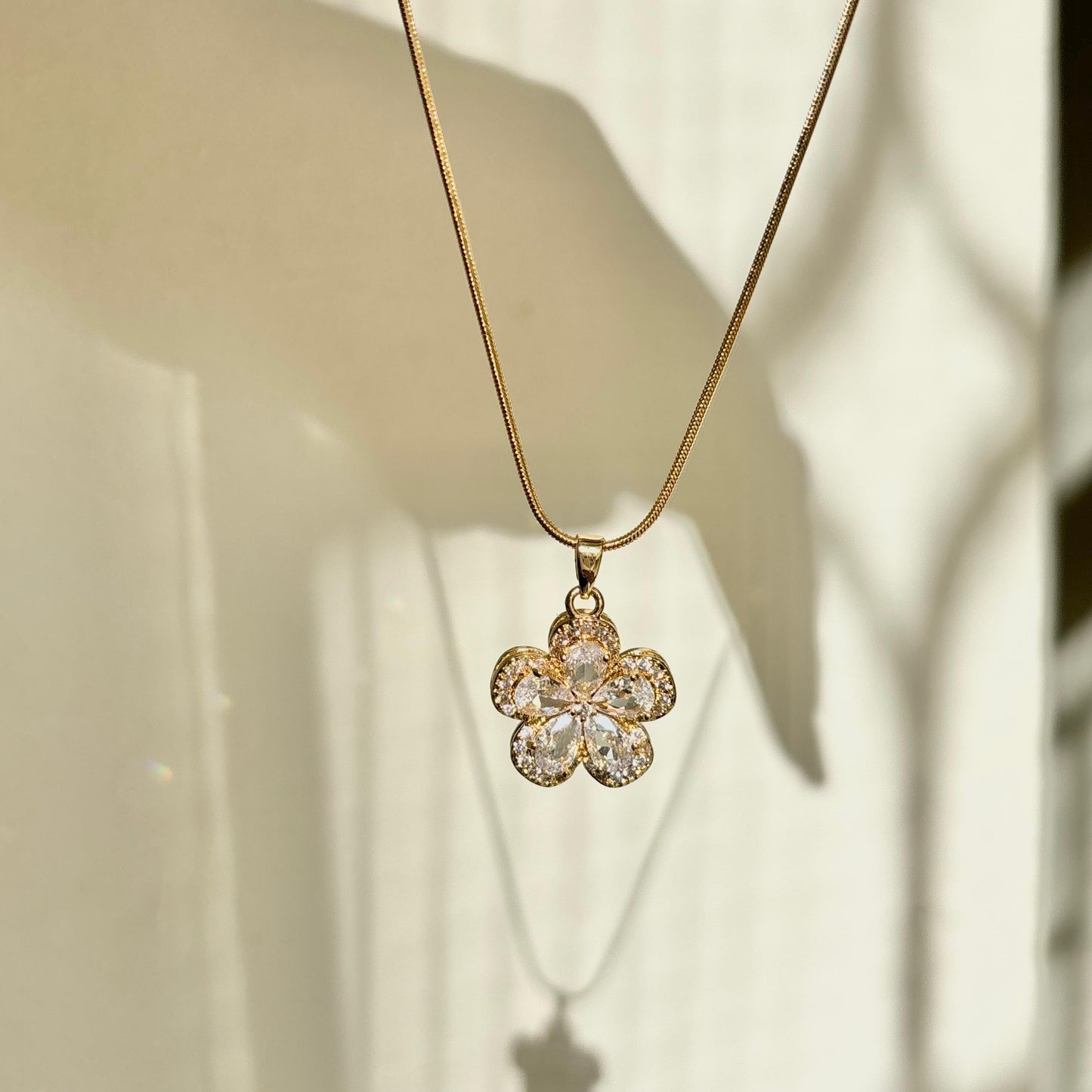 Crystal Flora Necklace -18K