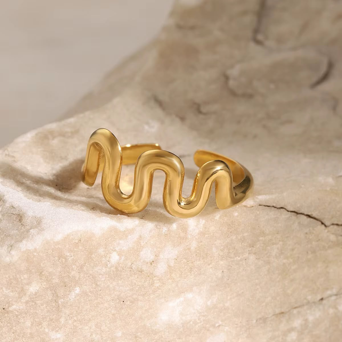 Curly Ring