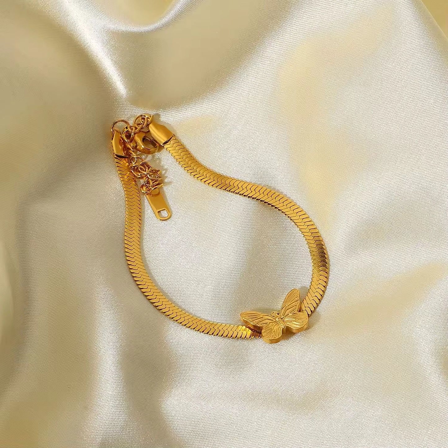 Mariposa Bracelet