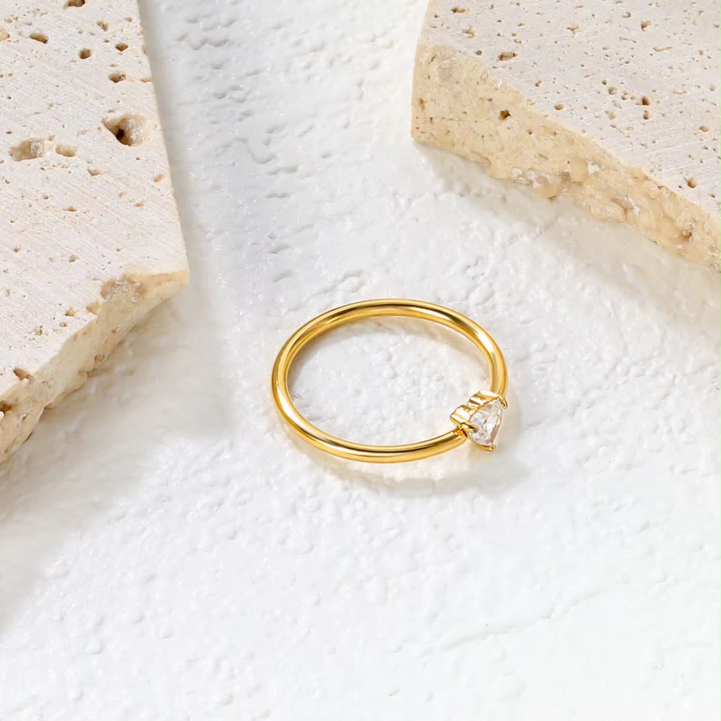 Dainty Heart Ring