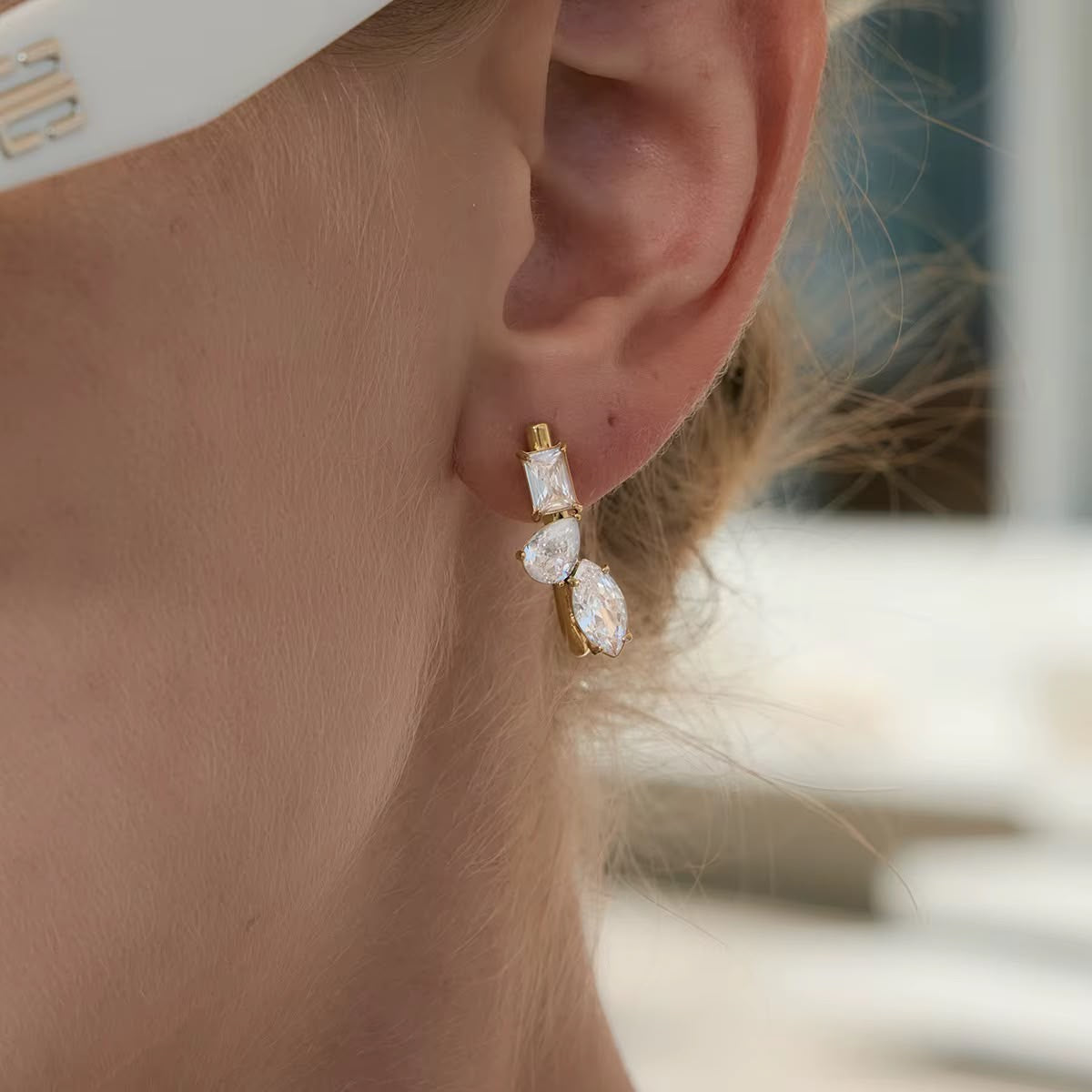 Belle LUX J-Studs